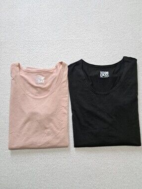 32 Degrees Long Sleeve Tees Set Of 2 Size Small Baselayer Black Nude Beige Crew